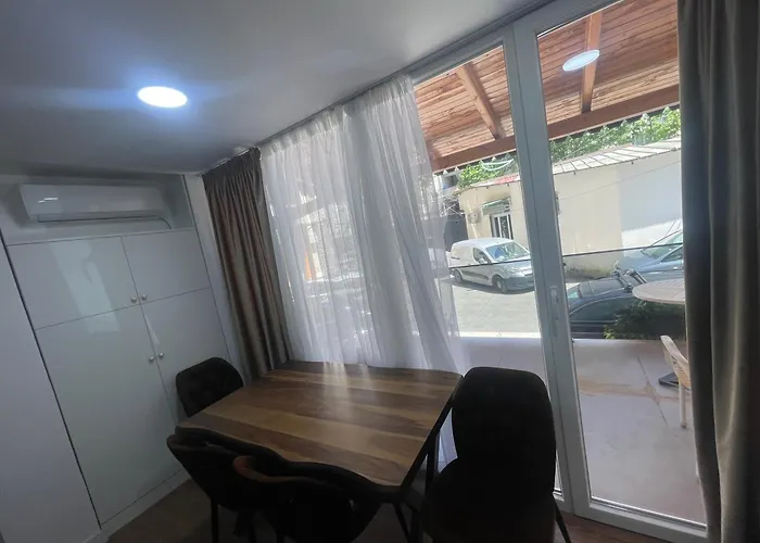 Apartments Luan